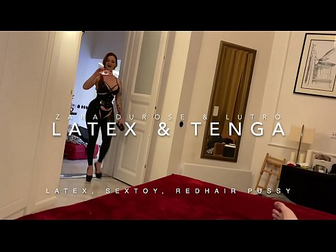 ❤️ Jaruma mai jajayen kaya sanye da rigar latex mai cin duri ️❌ Ingantacciyar iskanci ❌